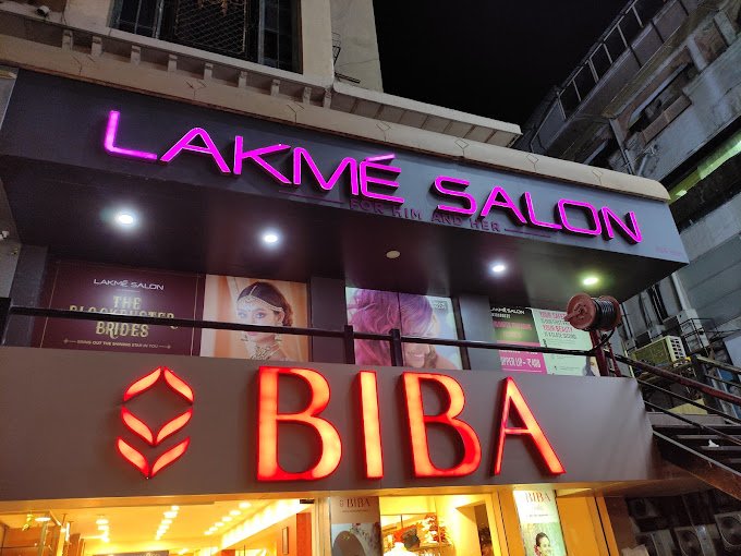 Lakme Salon