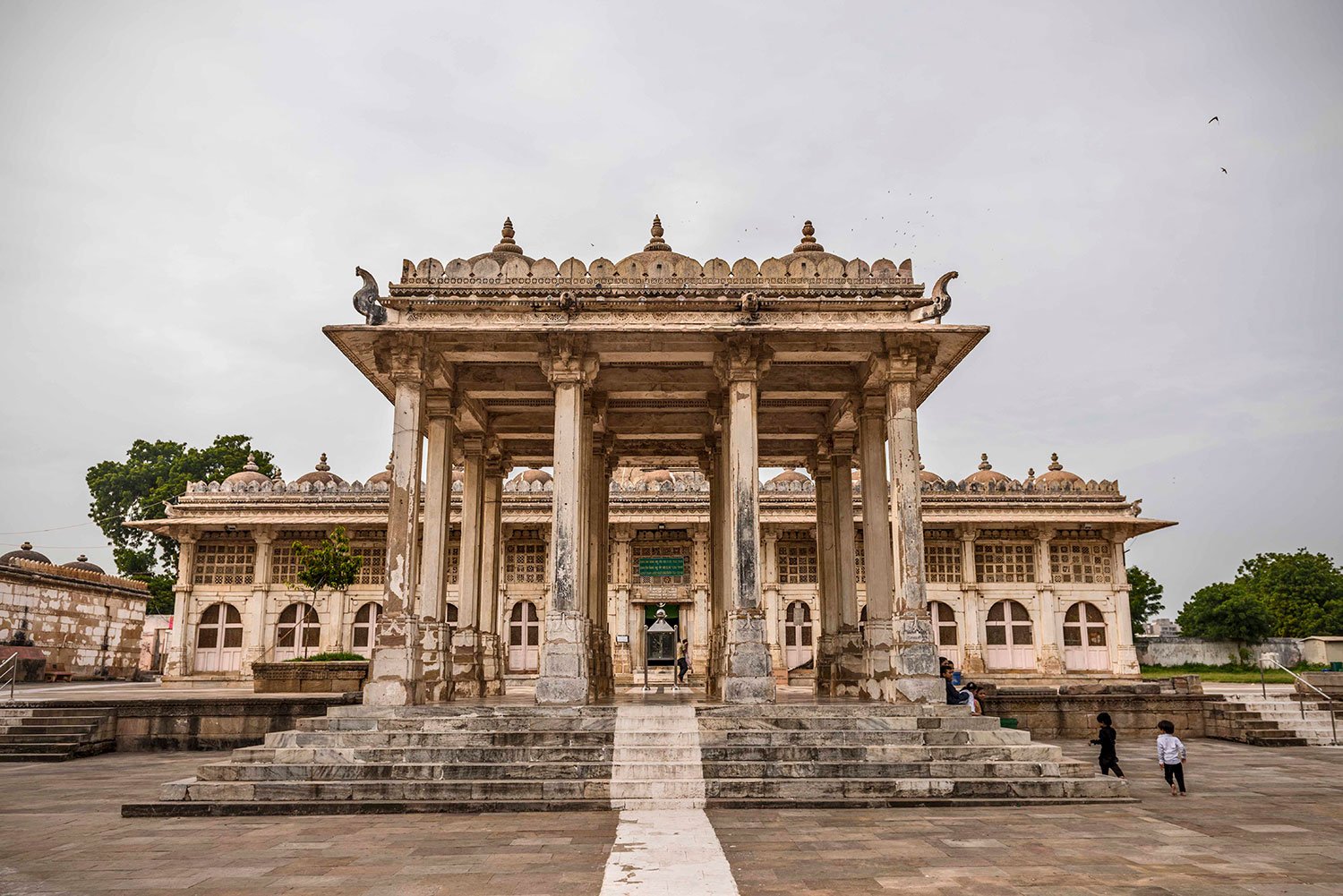 sarkhej-roza12