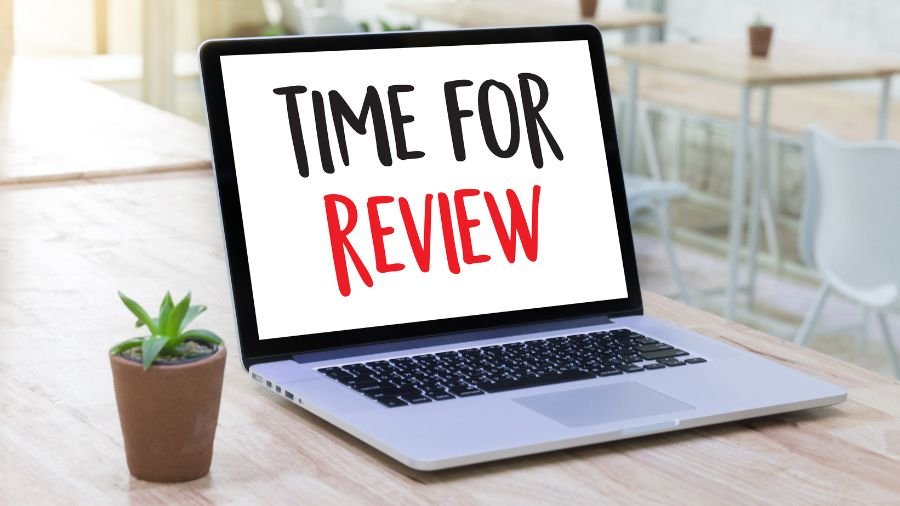 Online Reviews in 2023: Trends You Can't Ignore